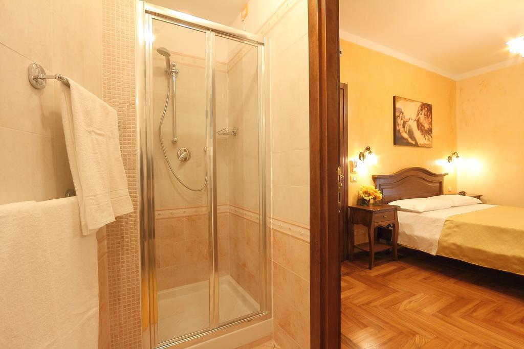 Katti House 2 Hotel ฟลอเรนซ์ ภายนอก รูปภาพ