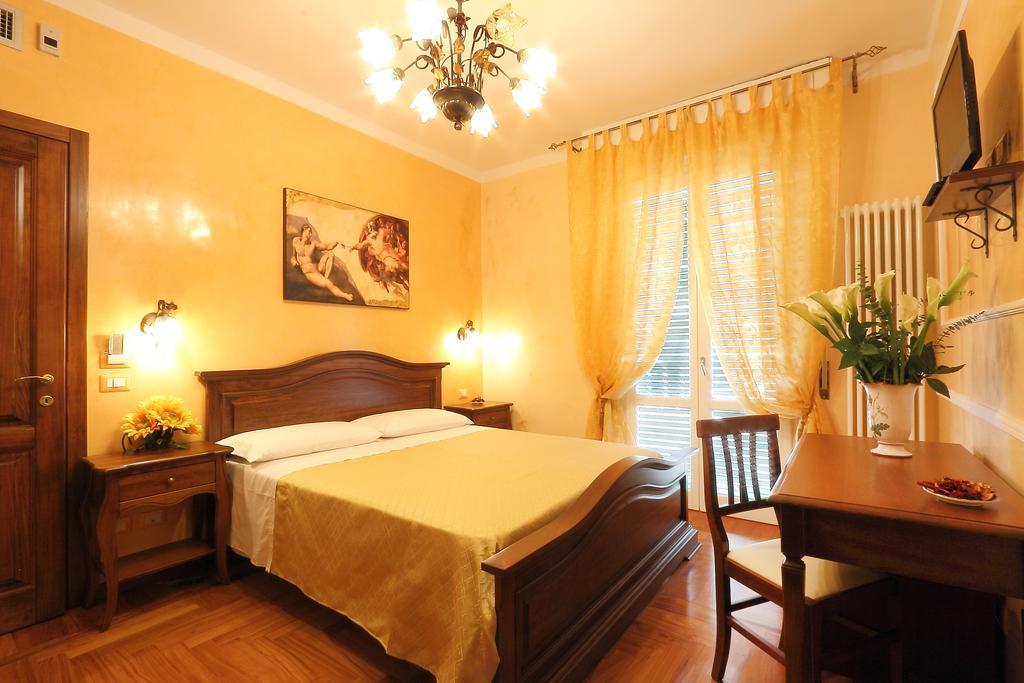Katti House 2 Hotel ฟลอเรนซ์ ห้อง รูปภาพ
